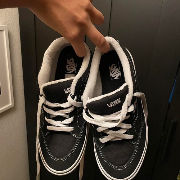 Black vans - Picture 2 of 4